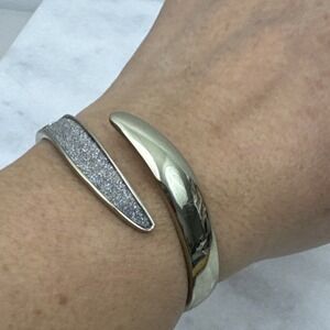 Gold Tone Metal Bracelet Hinged Expandable Sign ABS